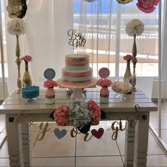 Boy or girl banner - Picture 2 of 3